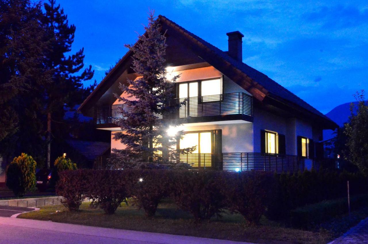 Apartment Galerija Radovljica Kültér fotó